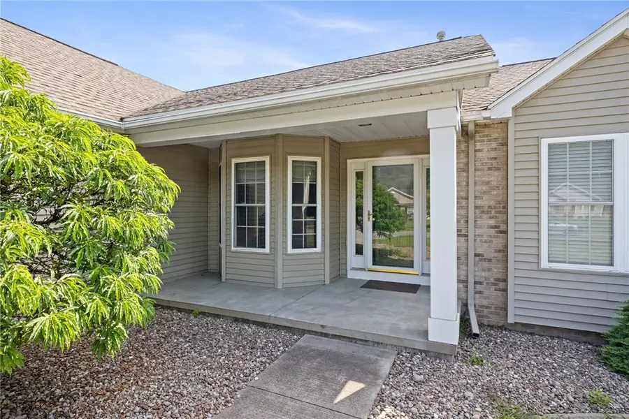 81 Venetia View Circle, Greece, NY 14626 - #2