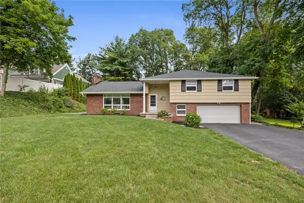 21 Arlington Drive, Pittsford, NY 14534