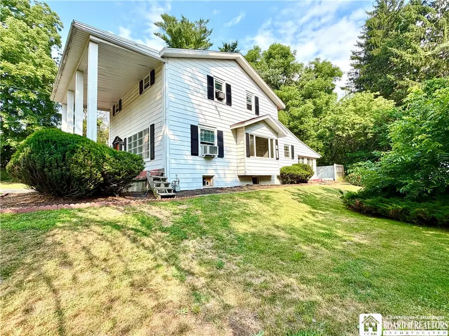 3 Gilberds Street, Jamestown, NY 14701 - #2