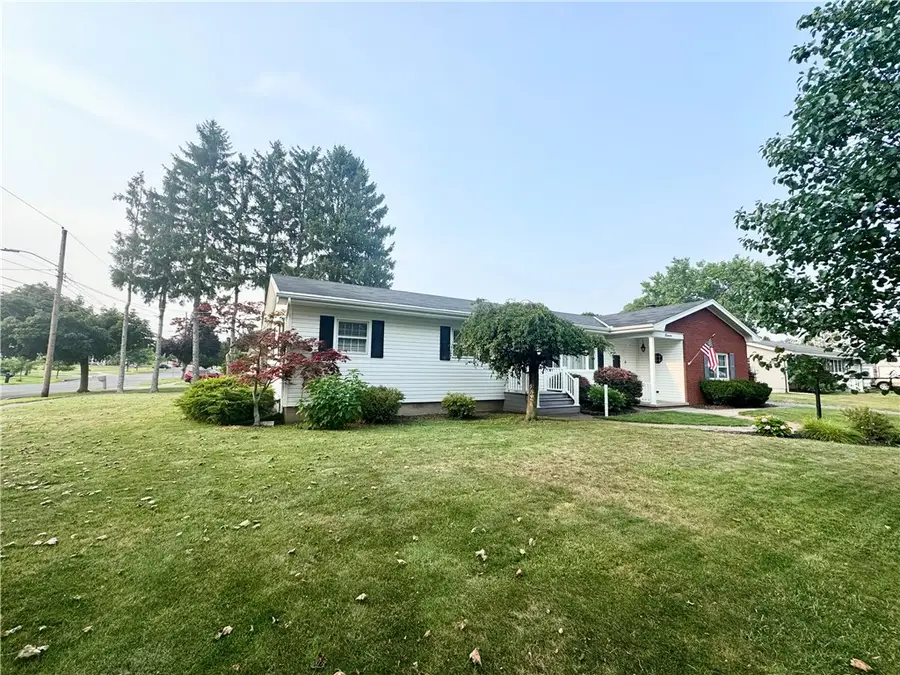 11 Cottrell Street, Auburn, NY 13021 - #2