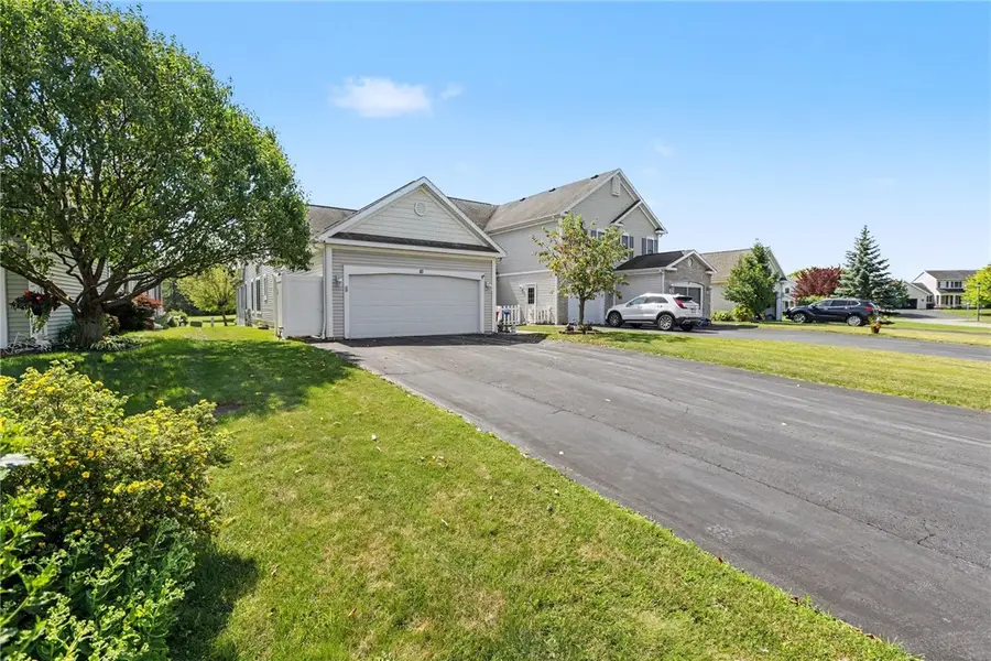 10 Foxe Commons, Rochester, NY 14624 - #3