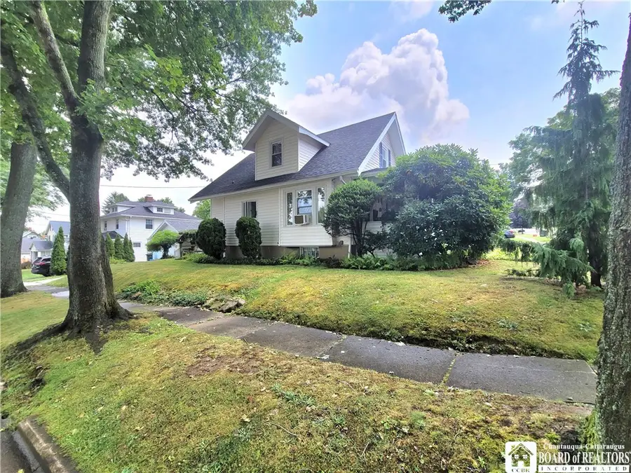 401 Charles Street, Jamestown, NY 14701 - #2