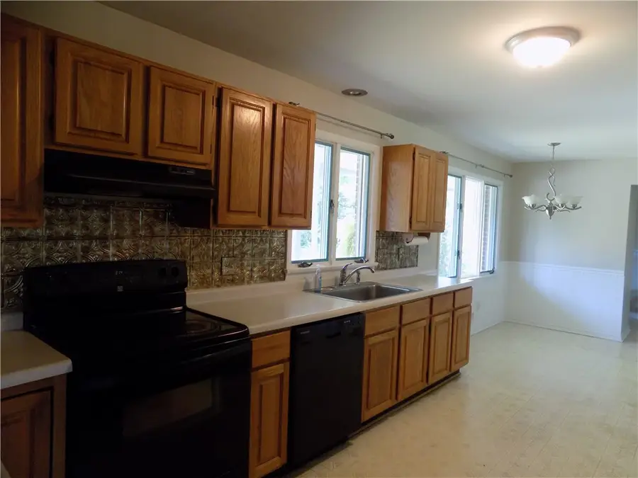 7725 County Road 42, Victor, NY 14564 - #3