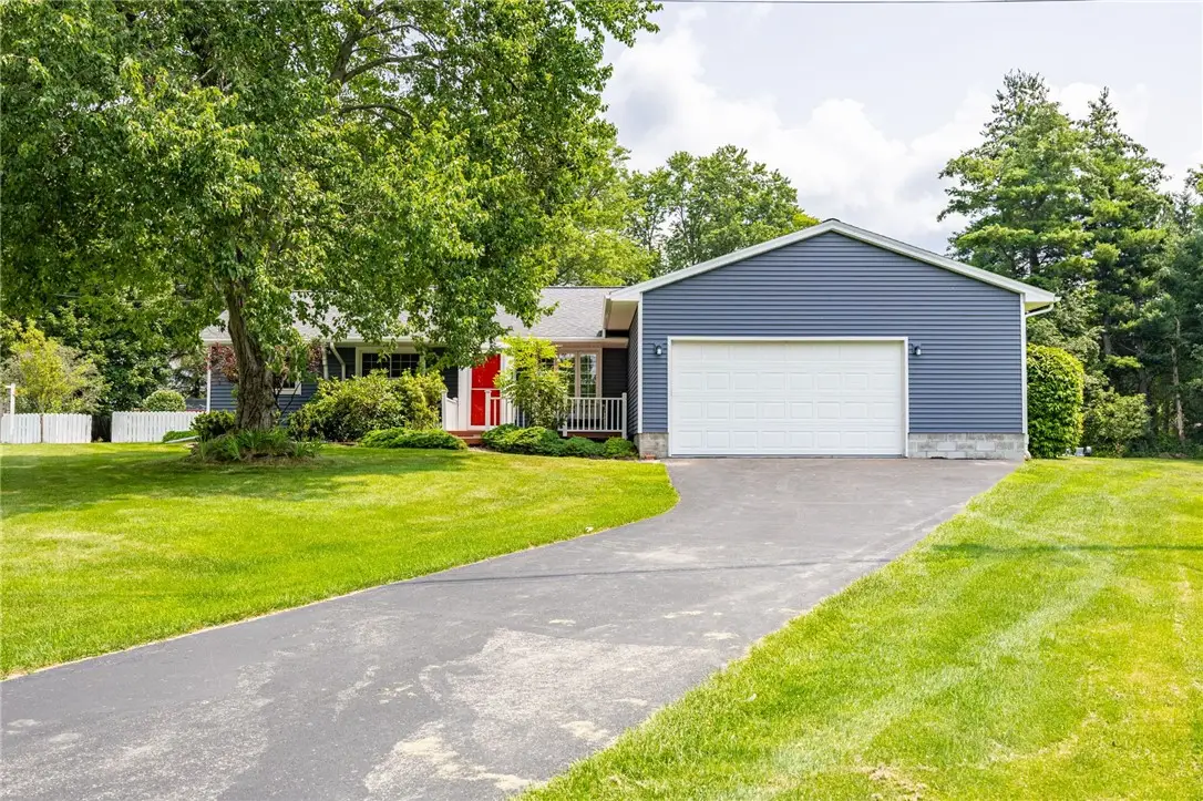 52 Oak Hill Terrace, Penfield, NY 14526 - #1