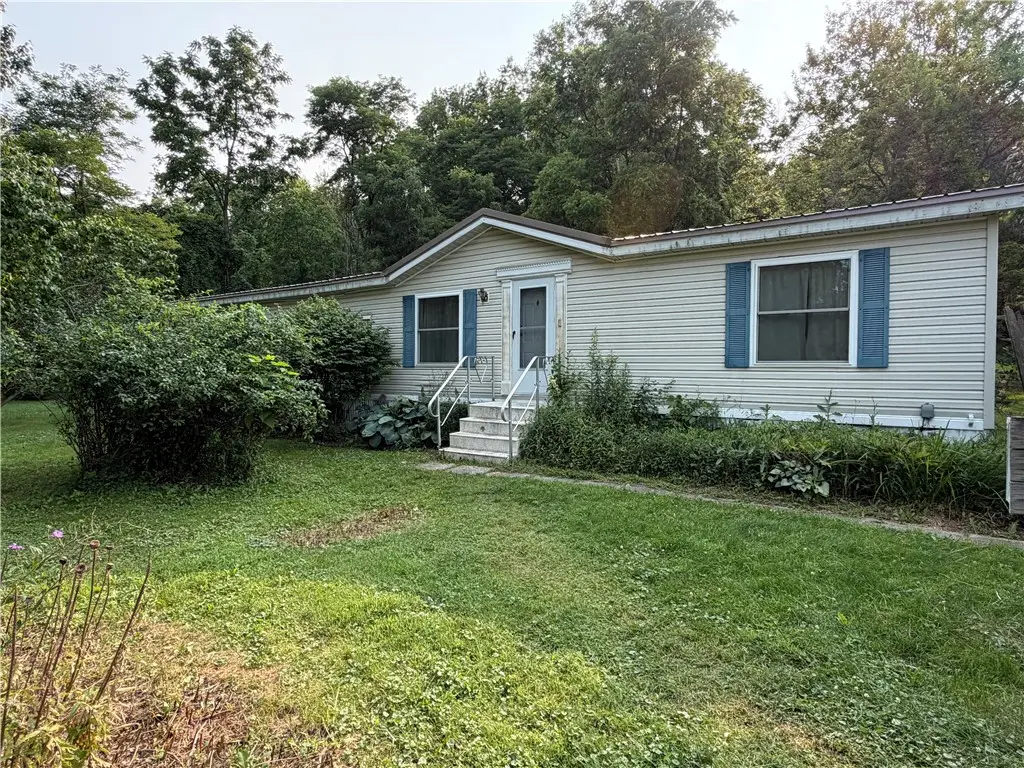 4320 Case Road, Canandaigua, NY 14424 - #1