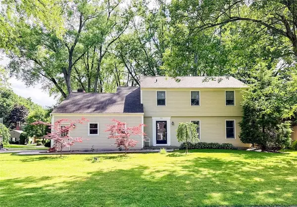 3961 Bowdoin Lane, Liverpool, NY 13090