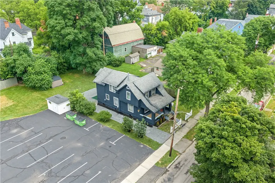 372 W Gray Street, Elmira, NY 14905 - #3
