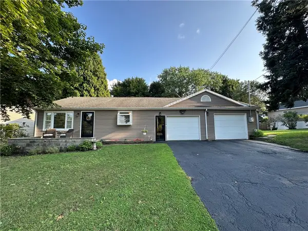 336 Stuart Avenue, Newark, NY 14513