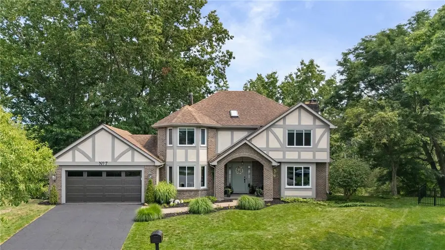 7 Touraine Court, Pittsford, NY 14534 - #3