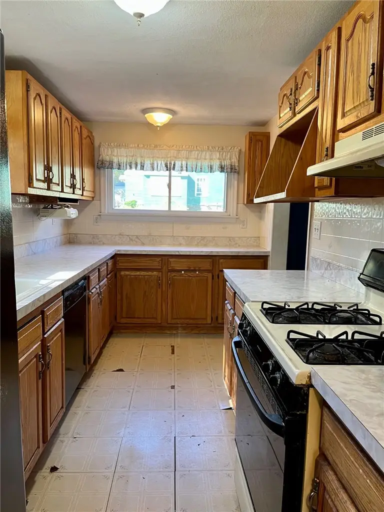 25 State Street, Oxford, NY 13830 - #2