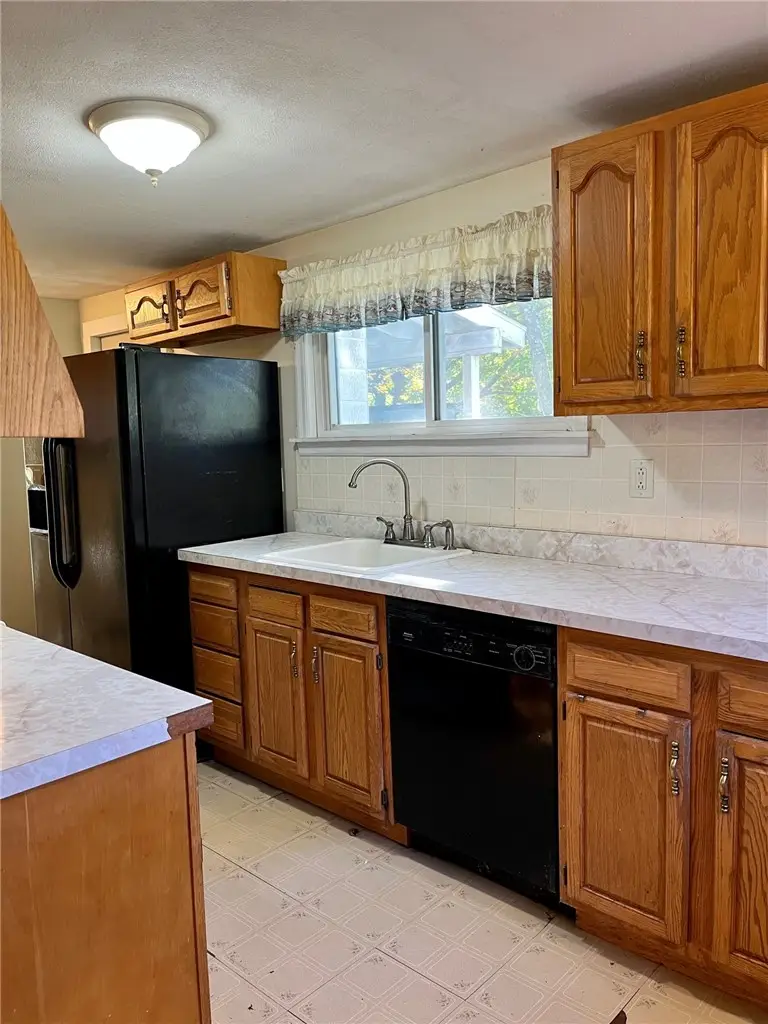 25 State Street, Oxford, NY 13830 - #3