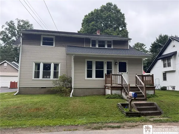 6 Crescent Avenue, Lakewood, NY 14750