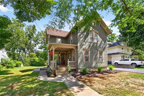 92 S Main Street, Pittsford, NY 14534