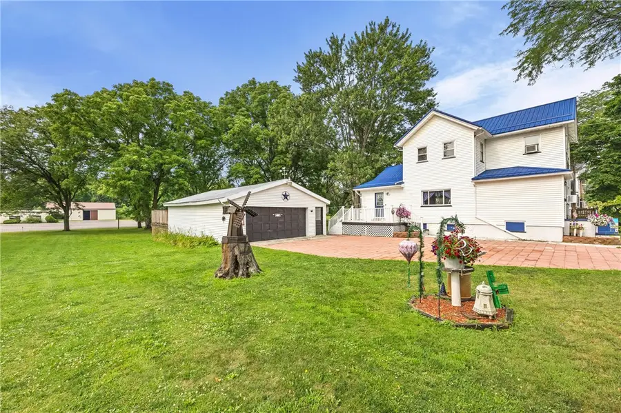 60 Franklin Street, Lyons, NY 14489 - #3