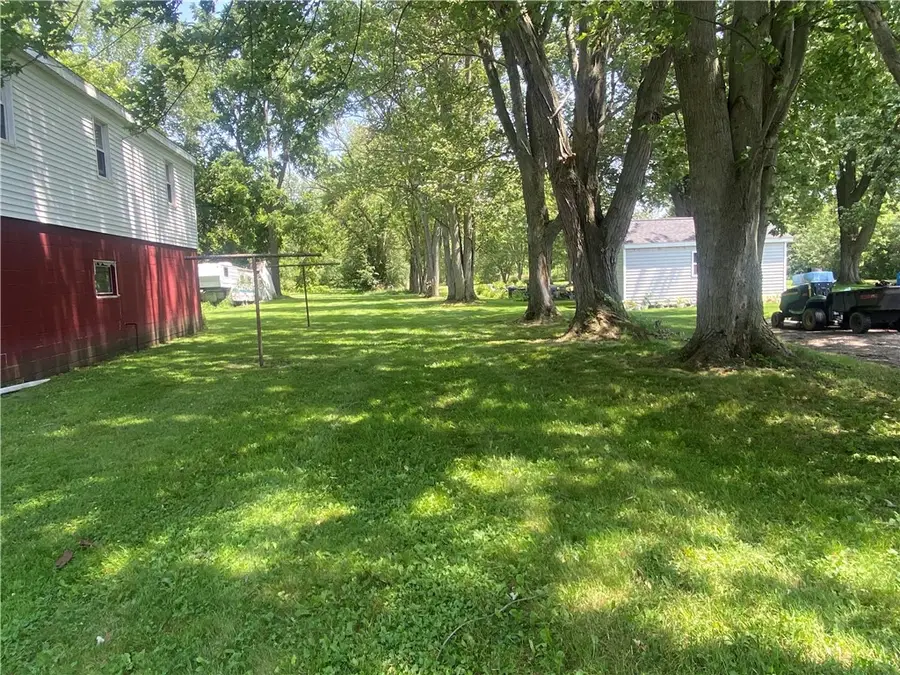 6875 Nash Road, North Tonawanda, NY 14120 - #3