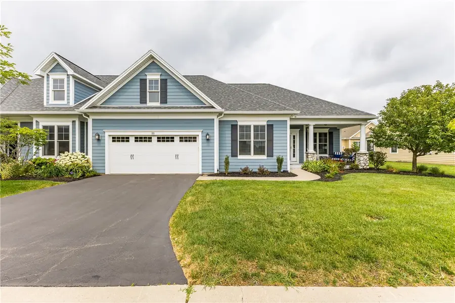 215 Bretlyn Circle, Rochester, NY 14618 - #2