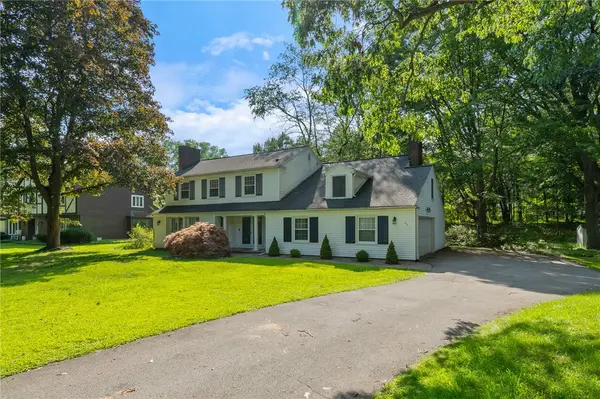 26 Rippingale Road, Pittsford, NY 14534