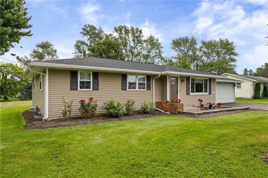 794 Flynn Road, Rochester, NY 14612 - #2