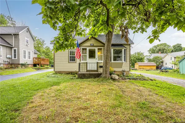 134 Clark Street, Canandaigua, NY 14424