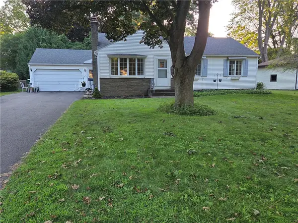 111 Hastings Lane, Rochester, NY 14617
