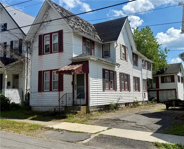 25 John Street, Geneva, NY 14456