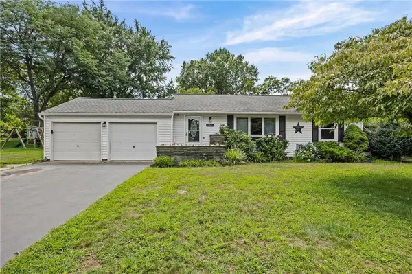 265 Woodruff Drive, Webster, NY 14580