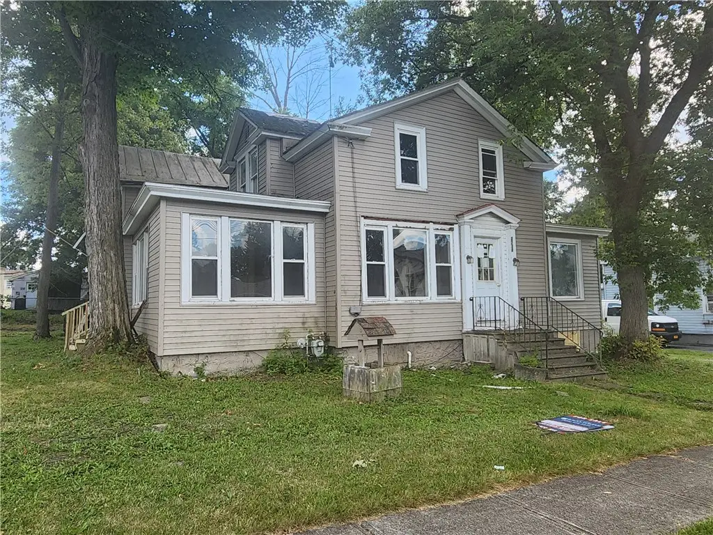 2732 Green Street, Weedsport, NY 13166 - #1