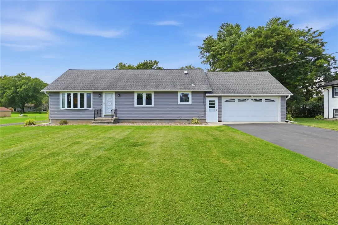 1097 & 1095 Manitou Rd, Hilton, NY 14468 - #1