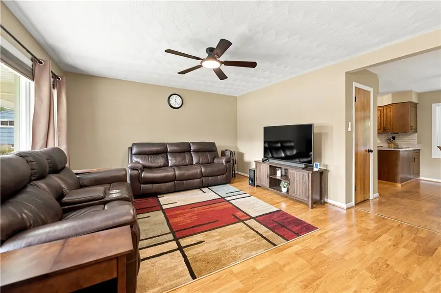 84 Orchard Hills Drive, Spencerport, NY 14559 - #3