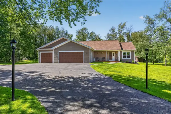 5983 Pease Road, Williamson, NY 14589