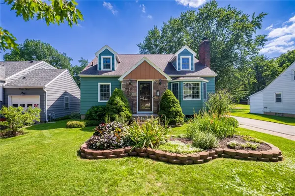 37 Fuller Avenue, Webster, NY 14580
