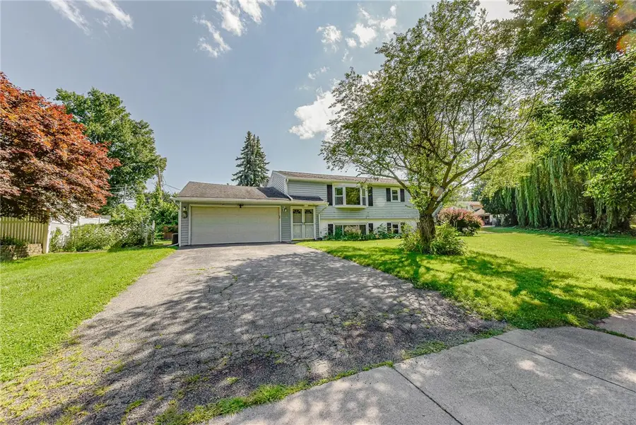 35 Lori Lane, Rochester, NY 14624 - #3