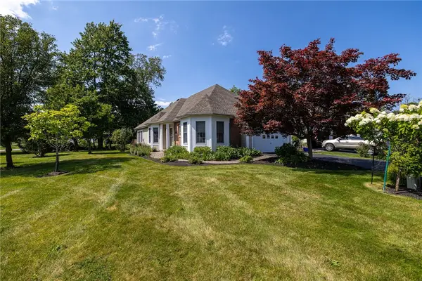 760 Bel Arbor Trail, Webster, NY 14580