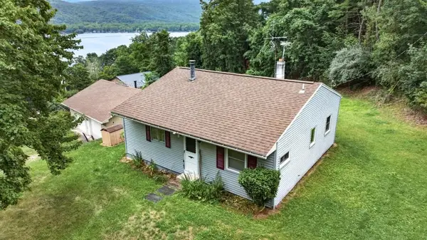 6040 Rose Hill Rd, Honeoye, NY 14471