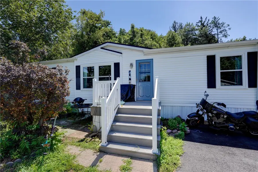 48 Elderberry Circle, Rochester, NY 14625 - #3