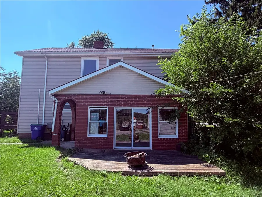 5945 Ward Road, Sanborn, NY 14132 - #3