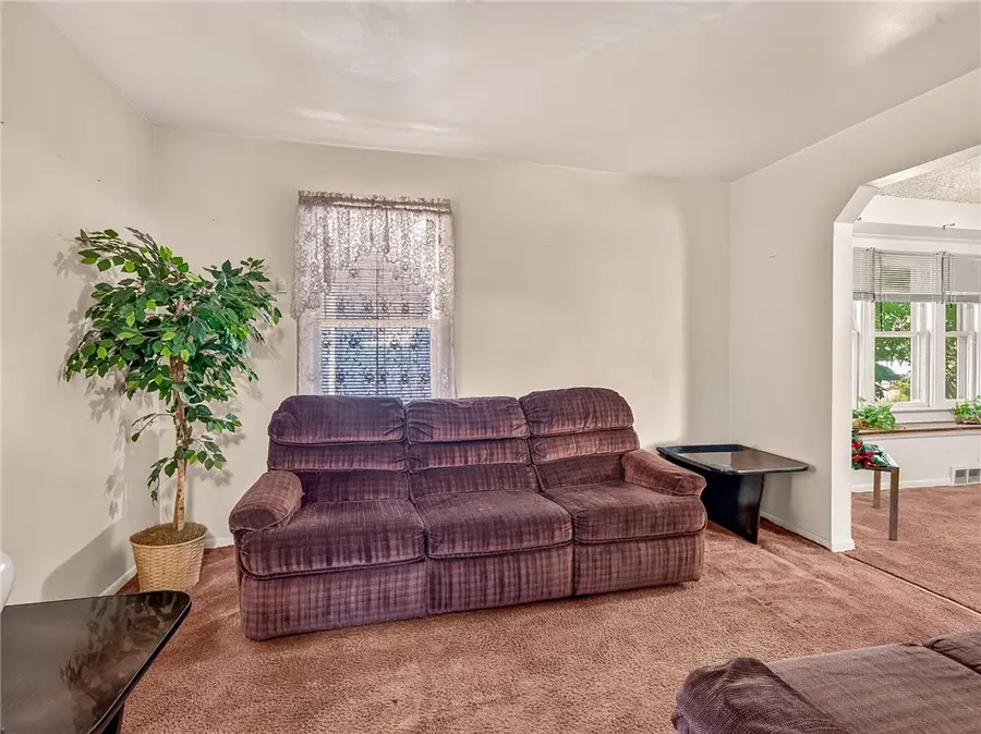 34 Arbutus Street, Rochester, NY 14609 - #3