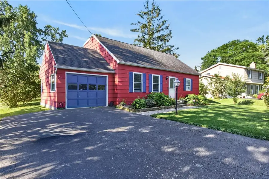 17 Karenlee Drive, Rochester, NY 14618 - #2