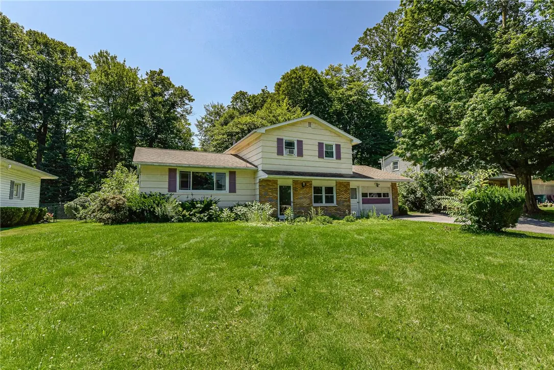 35 Lee Circle Drive, Rochester, NY 14626 - #1