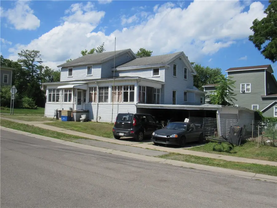 31 Caroline Street, Clyde, NY 14433 - #3