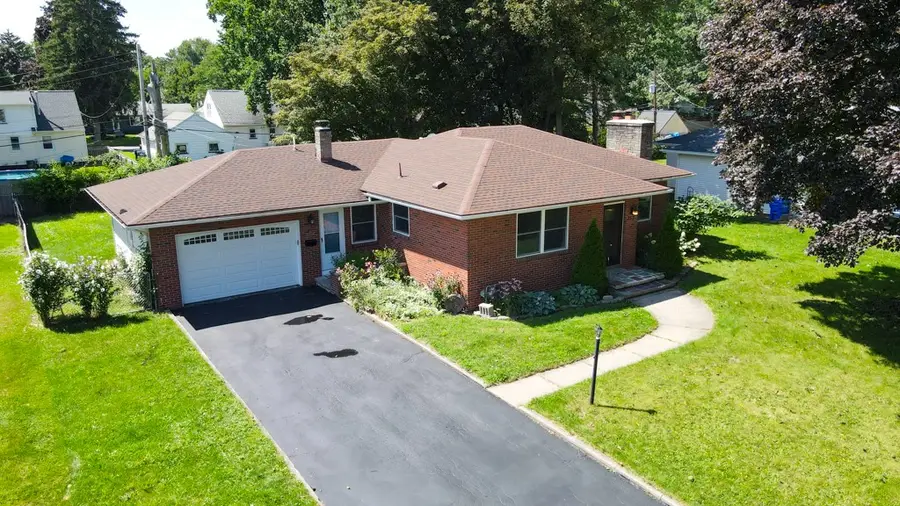 253 Southampton Drive, Rochester, NY 14616 - #2