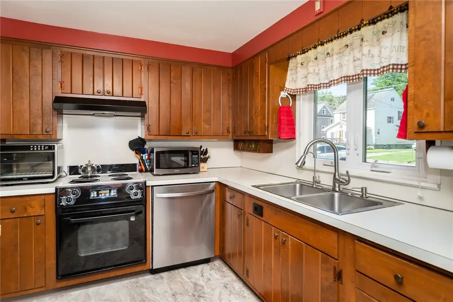 11 Kibbe Avenue, Batavia, NY 14020 - #3