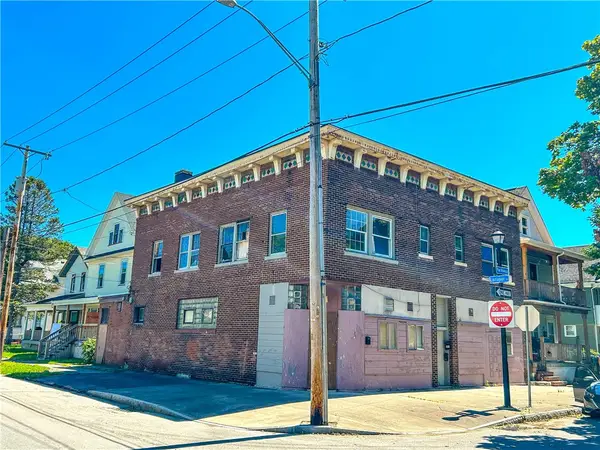 118-122 Parkway, Rochester, NY 14608