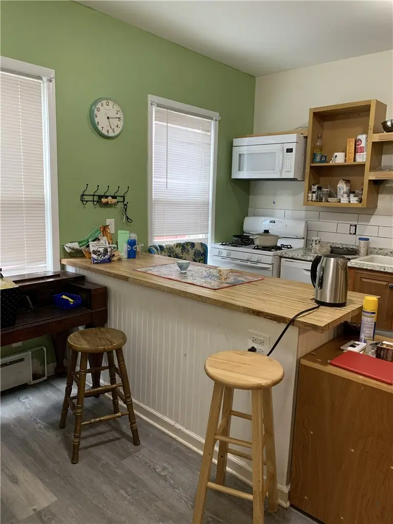 28 Peck Street, Rochester, NY 14609 - #3