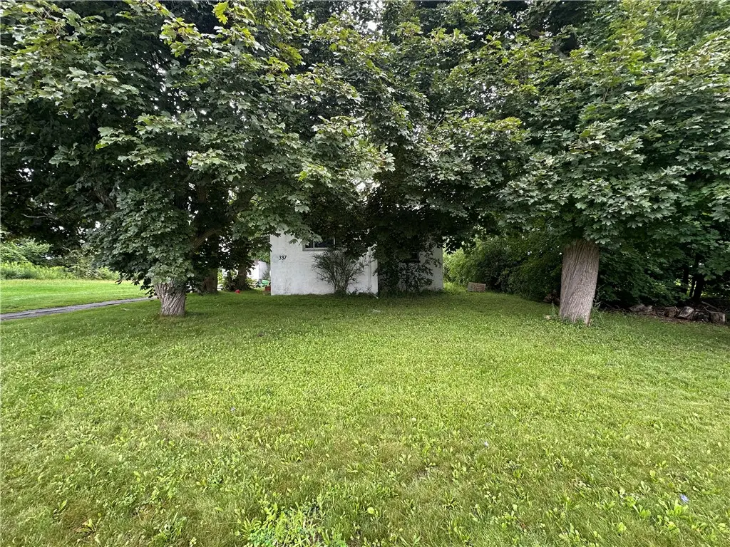 337 Middle Road, Henrietta, NY 14467 - #1