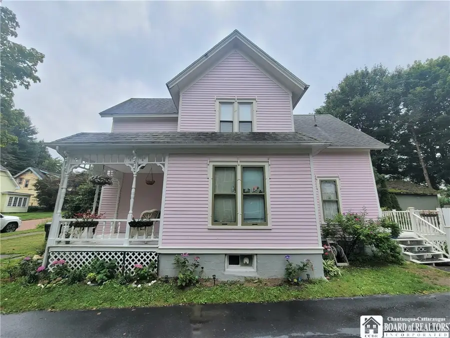 112 Cook Avenue, Jamestown, NY 14701 - #2