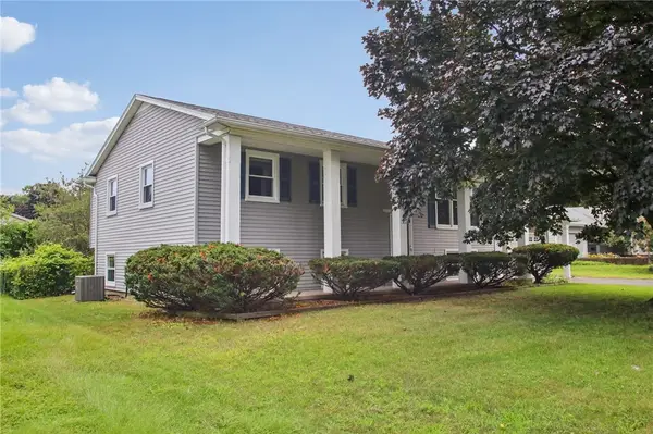90 Bouckhart Avenue, Rochester, NY 14622