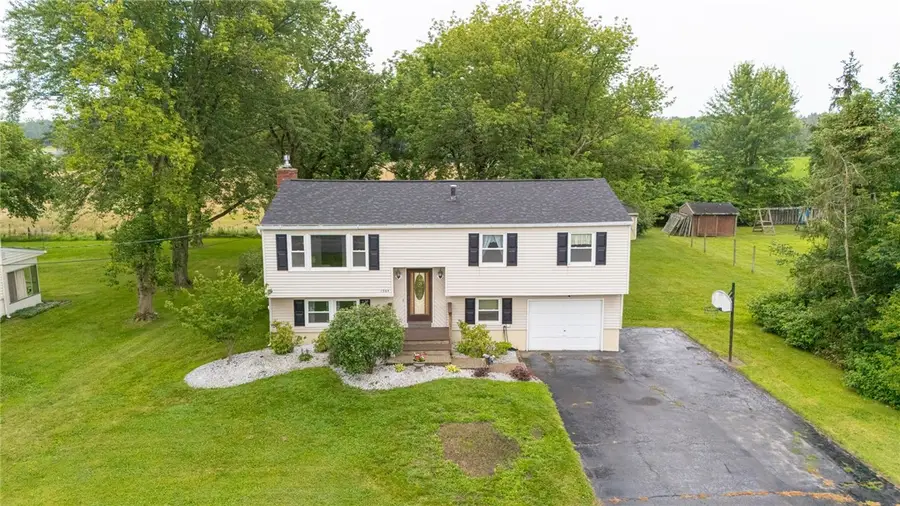 1964 Paddy Ln, Ontario, NY 14519 - #3