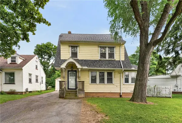 454 Genesee Park Boulevard, Rochester, NY 14619