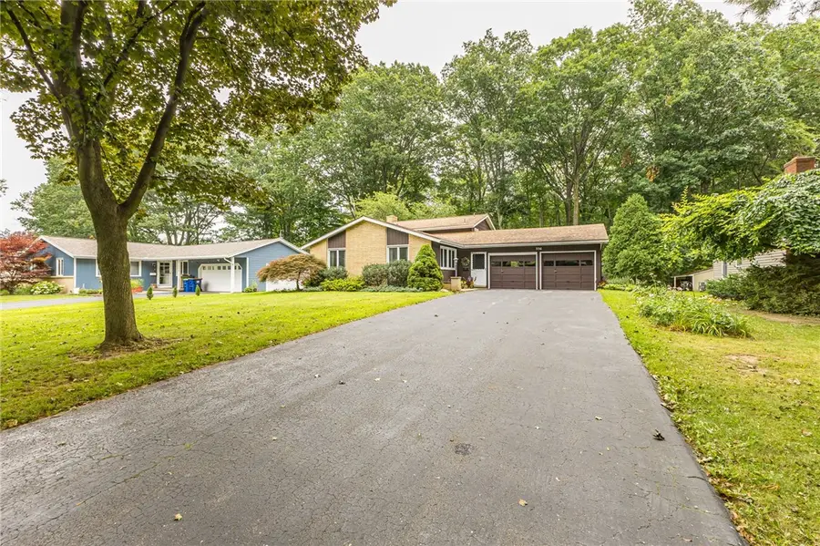 356 Black Walnut Drive, Rochester, NY 14615 - #3